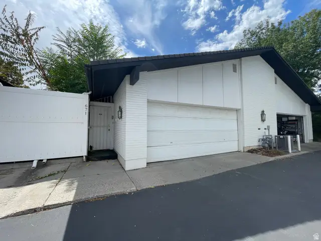 671 E 4149 S, Millcreek, UT 84107 - #3