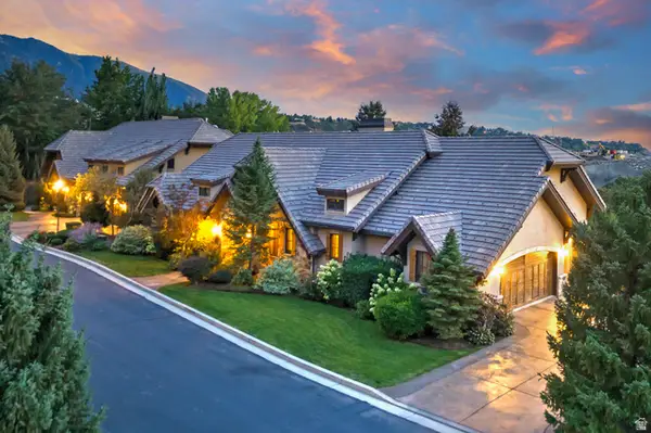 8778 S Falcon Heights Ln, Sandy, UT 84093