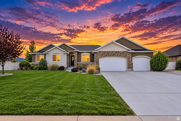 628 E Coach Ln, Grantsville, UT 84029