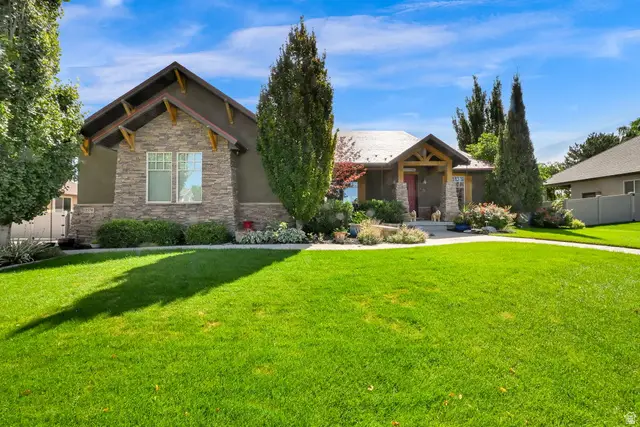 2579 W Farmview Ln, South Jordan, UT 84095 - #2
