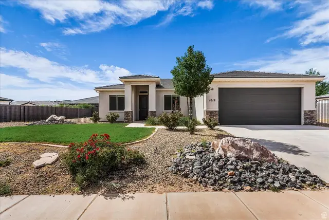 1019 N Main St, La Verkin, UT 84745 - #1
