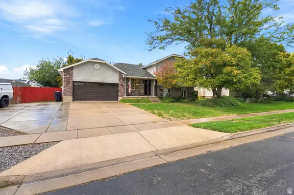 1886 S Dahl Ln, Syracuse, UT 84075