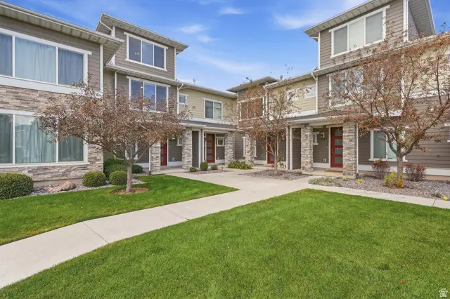 9703 S Zakro Ln W, South Jordan, UT 84095 - #3