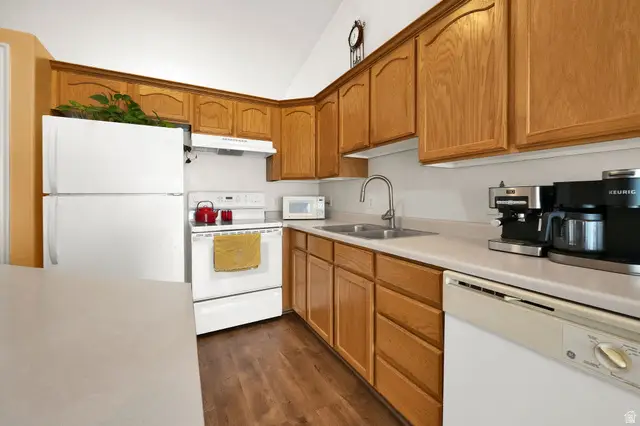 5719 W Moon Crest Ct S, West Jordan, UT 84081 - #3