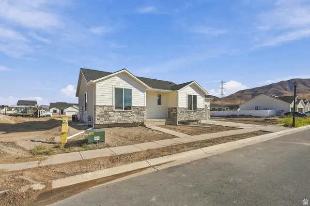 2363 E Sunflower Dr #446, Eagle Mountain, UT 84005 - #2