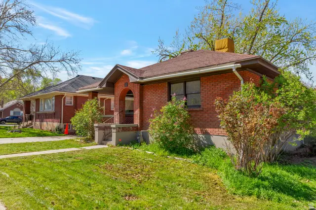 2979 Jackson Ave, Ogden, UT 84403 - #3