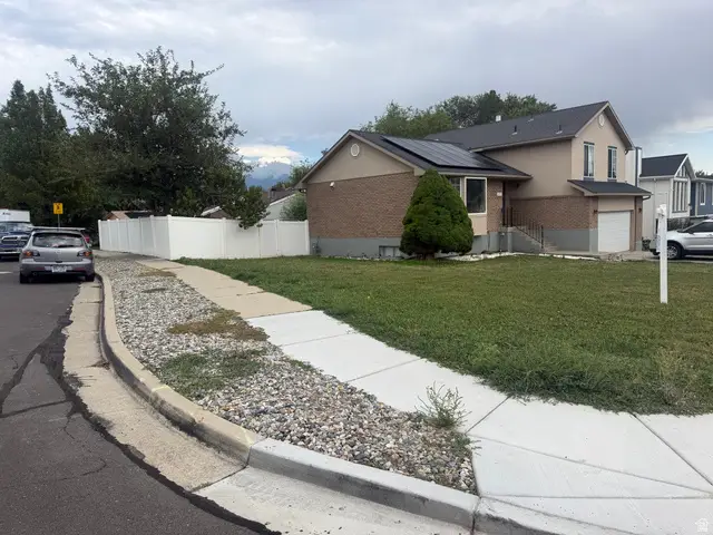 6727 S 1645 W, West Jordan, UT 84084 - #1