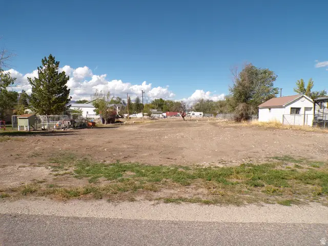 84 W 400 S, Manti, UT 84642 - #1