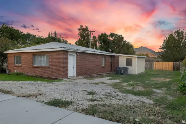 10689 S 2200 W, South Jordan, UT 84095 - #2