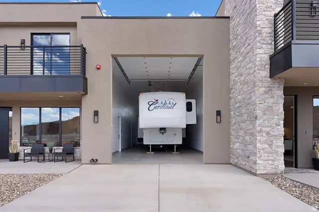 400 S Moki Dr #I-1, Kanab, UT 84741 - #2