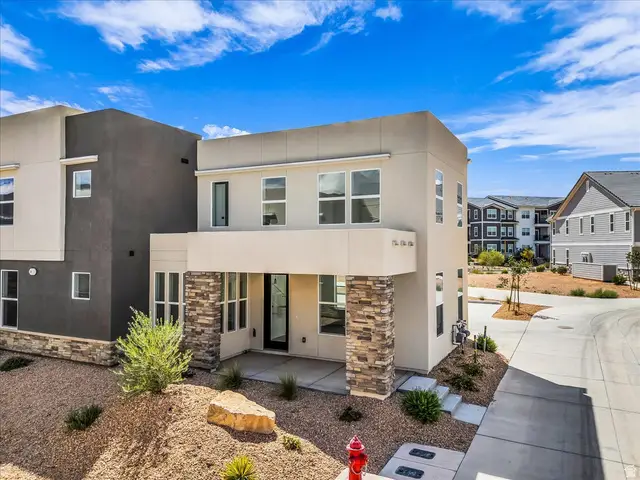 523 W Olive Ln, Saint George, UT 84790 - #1