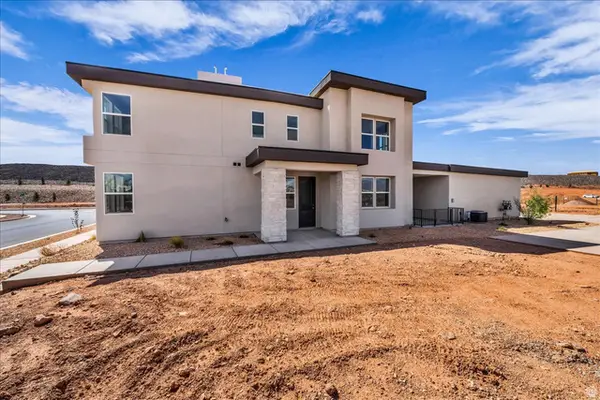 955 W Velvet Rdg, St. George, UT 84790