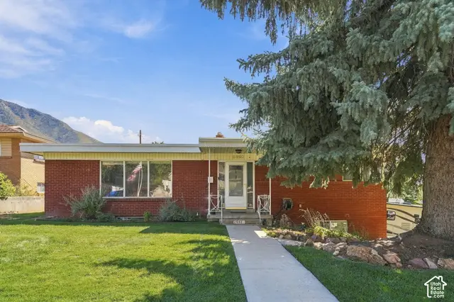 2960 E La Joya Dr S, Holladay, UT 84124 - #3