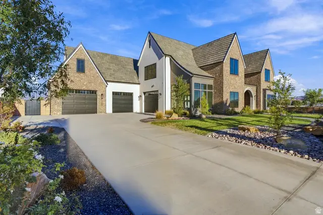 1468 S Red Cliffs Temple Lane Ln, Saint George, UT 84790 - #2