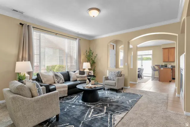 482 Kent Dr, North Salt Lake, UT 84054 - #1