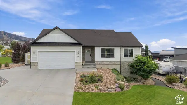 952 E 100 N, Hyde Park, UT 84318 - #2