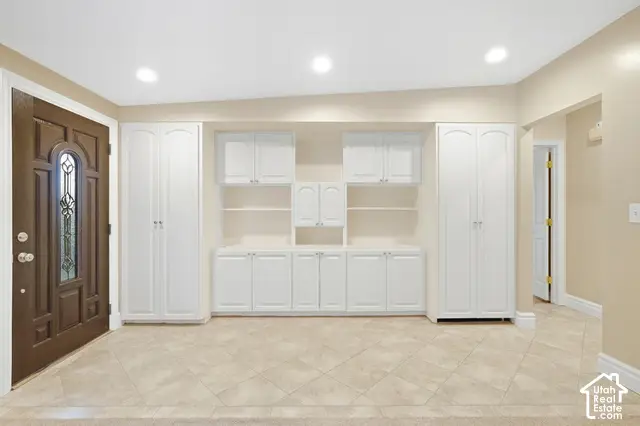 2981 E La Joya Dr S, Holladay, UT 84124 - #2