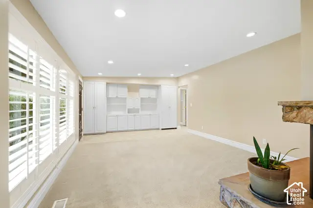 2981 E La Joya Dr S, Holladay, UT 84124 - #3