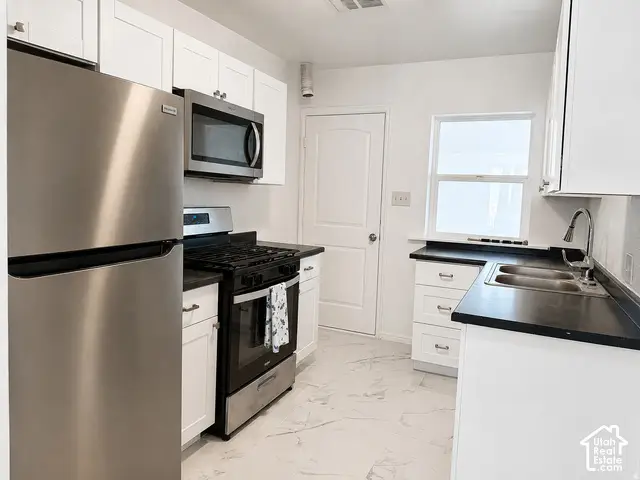 235 W International Ave, Tooele, UT 84074 - #3