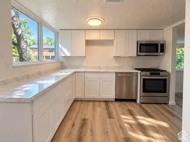 1010 E Sullivan Rd S, Ogden, UT 84403 - #2