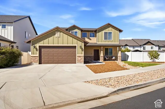 3034 S Edgewater Ln., Syracuse, UT 84075 - #1