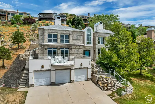 2457 S Scenic Dr, Salt Lake City, UT 84109 - #2