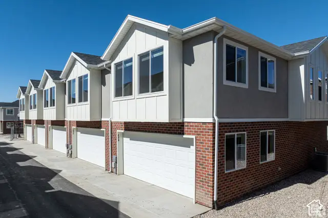 382 W 1040 S, Ogden, UT 84404 - #2
