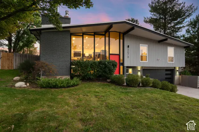 8678 S Mount Majestic Rd, Sandy, UT 84093 - #1