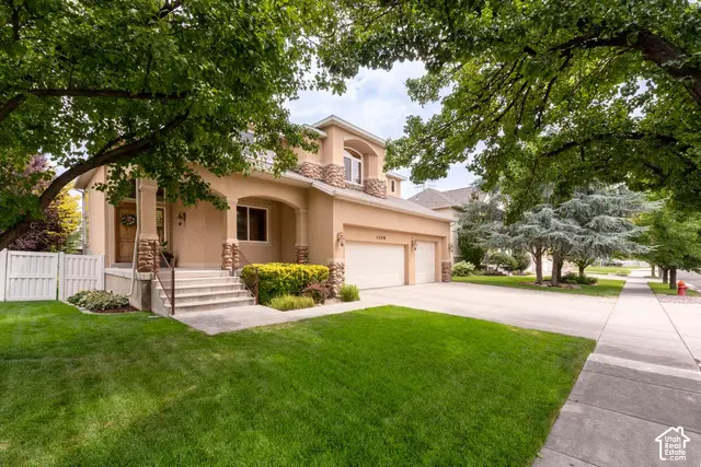 1208 W Saddle Bluff Dr, Murray, UT 84123 - #1