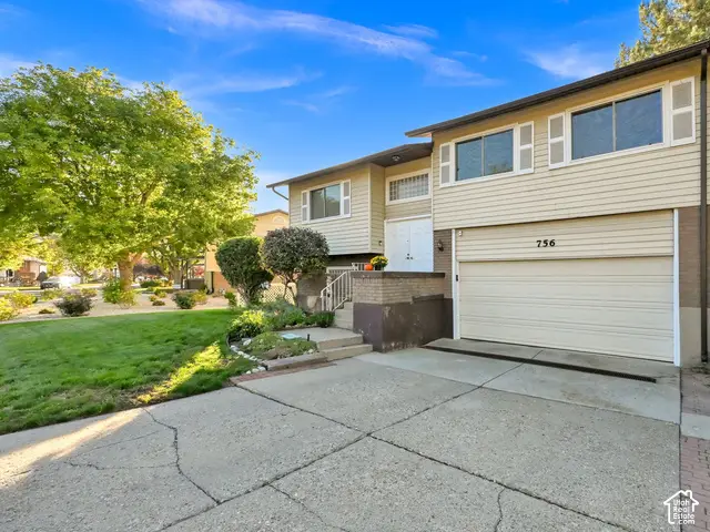756 E Rainforest Dr, Murray, UT 84107 - #2