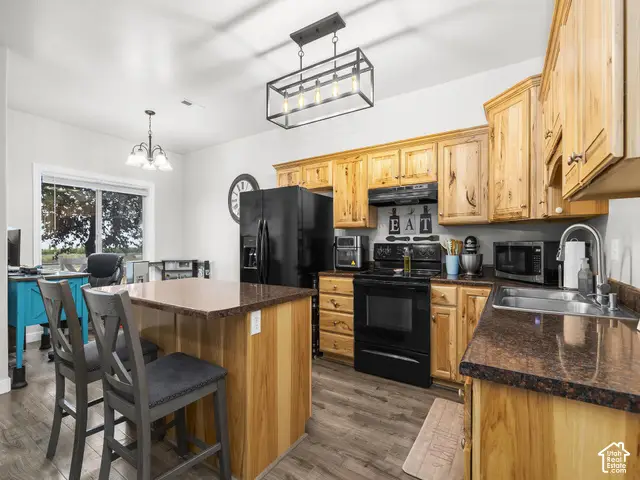40 W Ginger Gold Rd, Santaquin, UT 84655 - #3