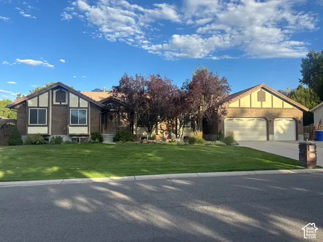 7555 S Michelle Way, Cottonwood Heights, UT 84093 - #1