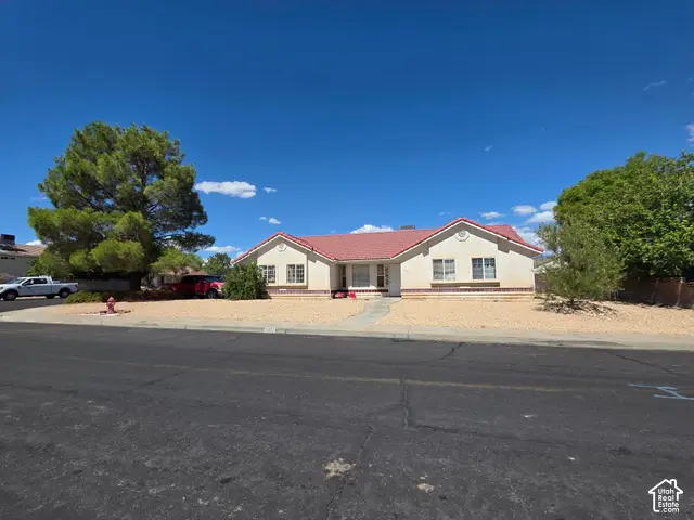 2327 E 170 N, Saint George, UT 84790 - #3