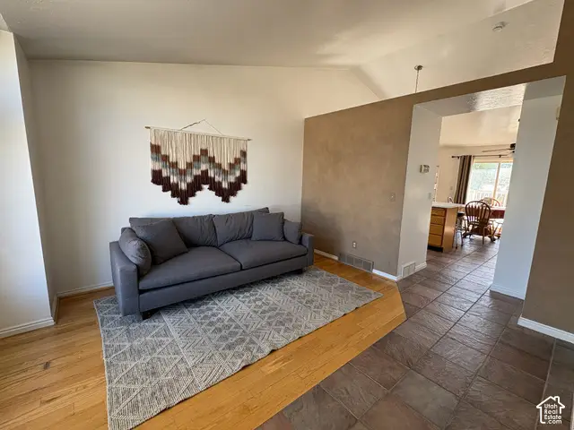 7522 S Highland Hollow Cove Cv W, West Jordan, UT 84084 - #2