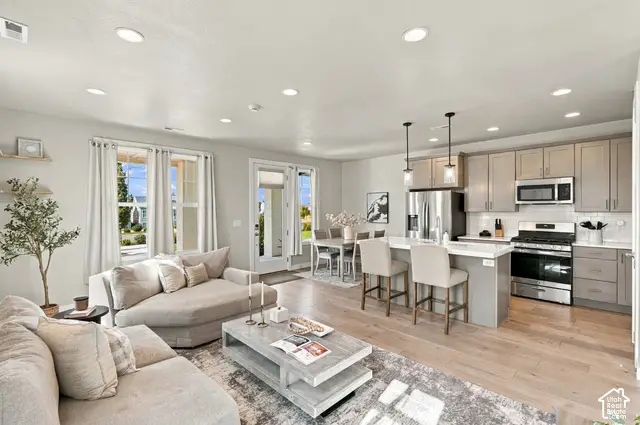 4791 W Isla Daybreak Rd, South Jordan, UT 84009 - #3