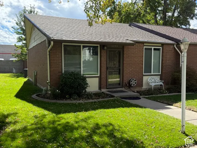 6092 S 2075 St E, Holladay, UT 84121 - #1