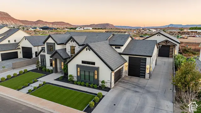 646 E Pine St, Washington, UT 84780 - #3