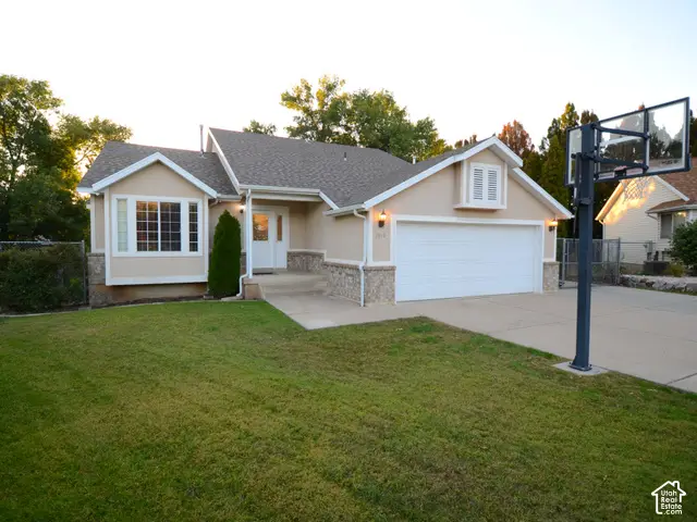 1312 S 150 E, Kaysville, UT 84037 - #1
