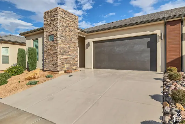 1246 W Felter Dr, Saint George, UT 84790 - #1