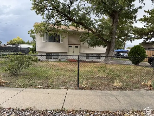 4453 W Nancy Dr, West Valley City, UT 84120 - #1