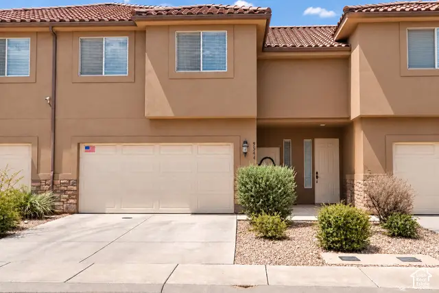 2541 Bella Dr, Santa Clara, UT 84765 - #2