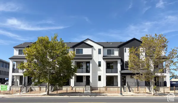 11197 S Palette Dr #302, South Jordan, UT 84095