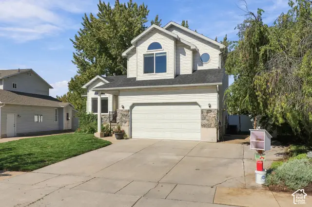 149 E Shadowbrook Ln, Kaysville, UT 84037 - #1
