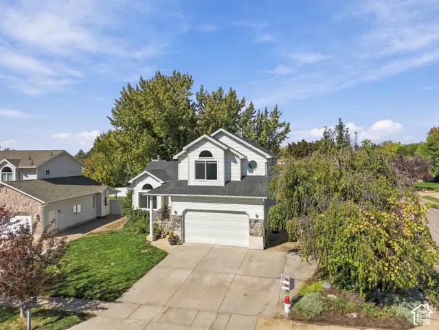 149 E Shadowbrook Ln, Kaysville, UT 84037 - #3