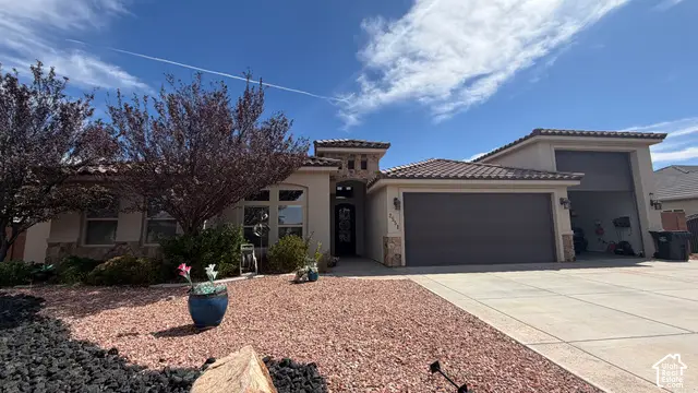 2551 S 3600 W, Hurricane, UT 84737 - #1