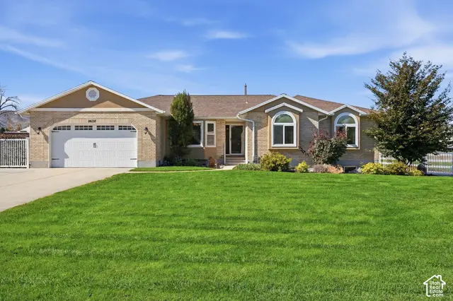 14138 S Pheasant Hollow Ln, Bluffdale, UT 84065 - #1