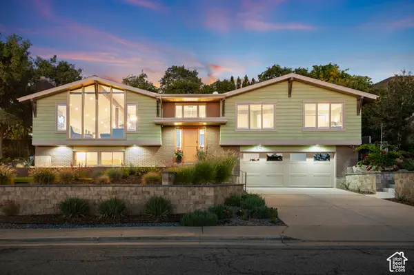 1095 S Oak Hills Way E, Salt Lake City, UT 84108