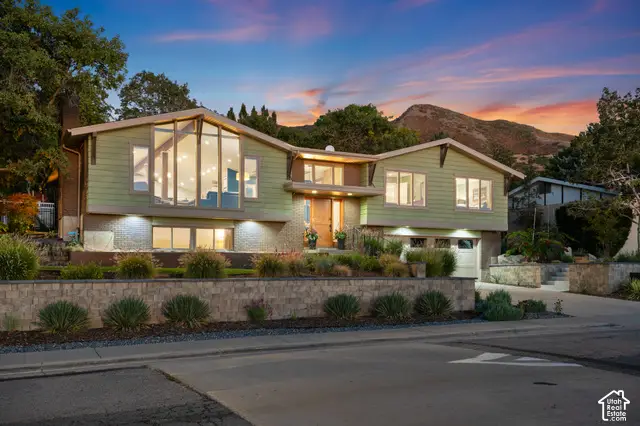1095 S Oak Hills Way E, Salt Lake City, UT 84108 - #2