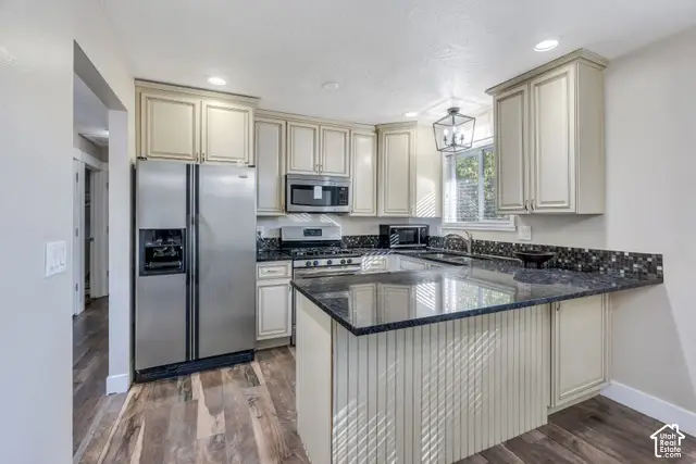 6473 S Dixie Dr. W, West Jordan, UT 84084 - #1