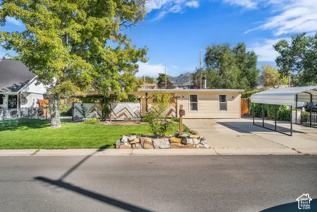 10277 S Zinnia Way, Sandy, UT 84094 - #2